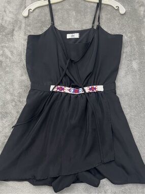 DV Dolce Vita Black Beaded Waist Skort Romper size M